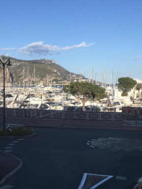 2 Pièces Port de Beaulieu Sur Mer